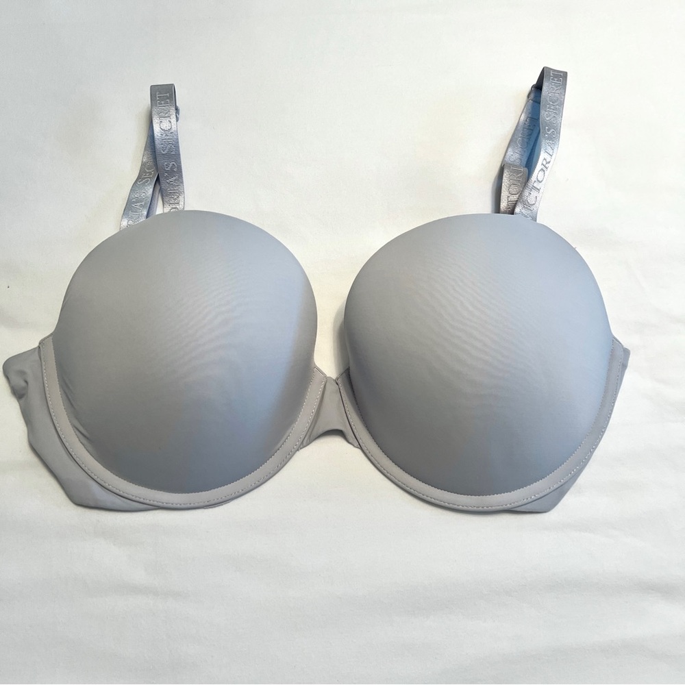Victoria’s Secret Silver/Grey T-Shirt Push-Up Perfect Shape Smooth Bra Size 36E